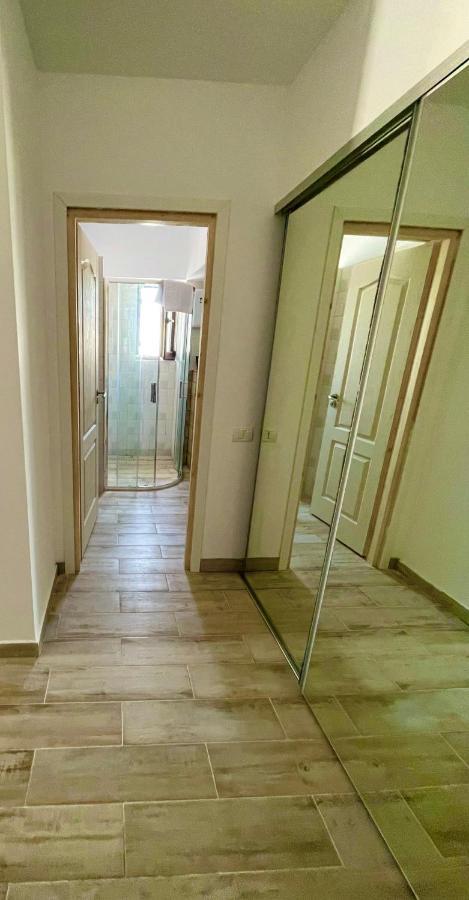 Aparthotel Rohan Studio One à Năvodari Extérieur photo