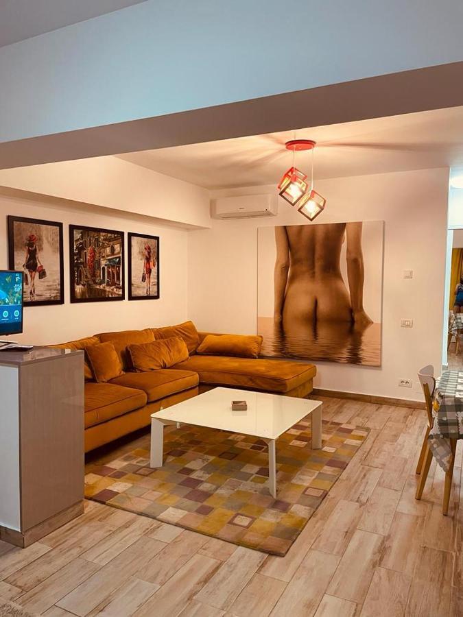 Aparthotel Rohan Studio One à Năvodari Extérieur photo