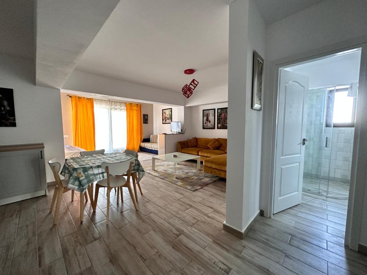 Aparthotel Rohan Studio One à Năvodari Extérieur photo